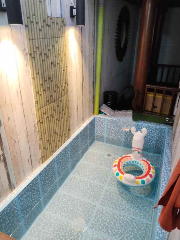 dijual rumah estetik jl sindanglaya arcamanik bandung