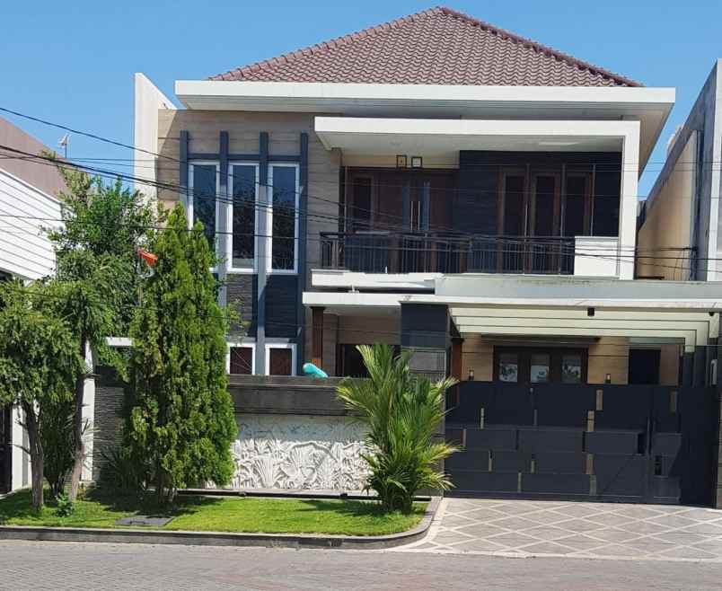 dijual rumah galaxy bumi permai araya