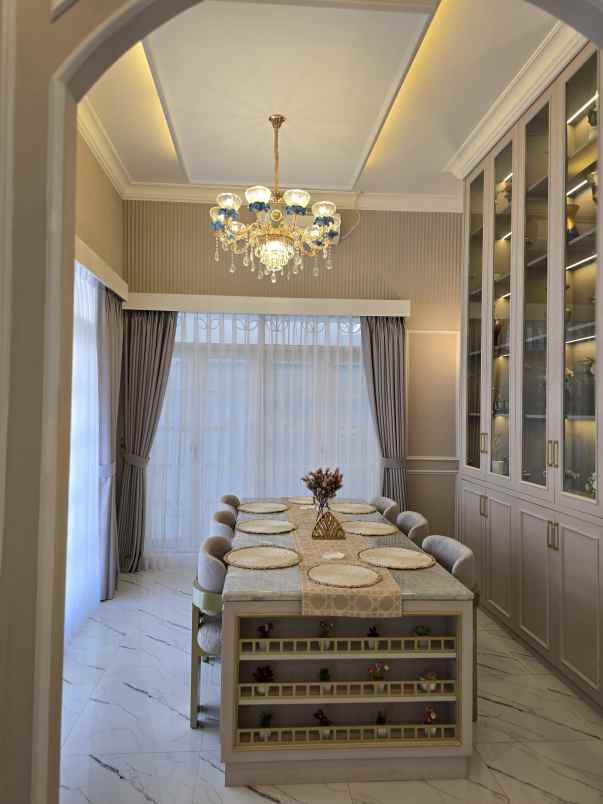 dijual rumah gandaria city kebayoran