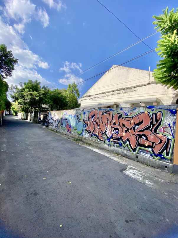 dijual rumah gembira loka