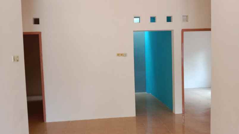dijual rumah gembira loka