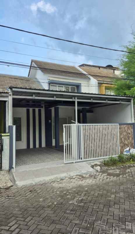 dijual rumah grand semanggi residence