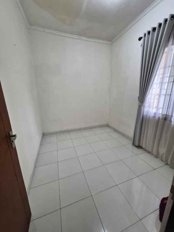 dijual rumah griya melati mas depok