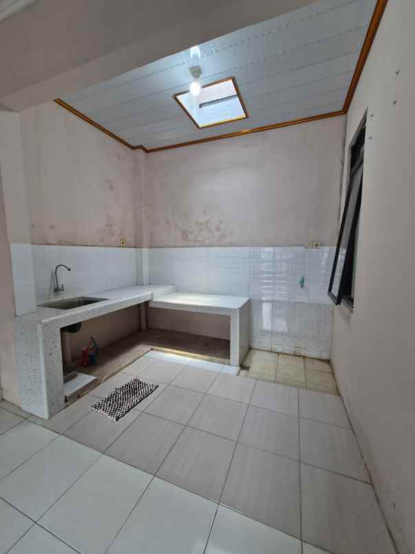 dijual rumah griya melati mas depok
