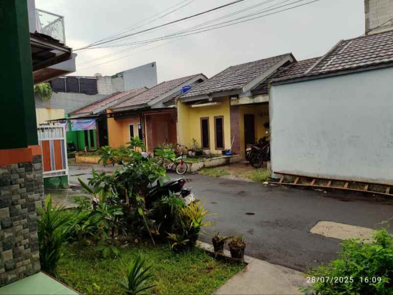 dijual rumah grogol limo depok