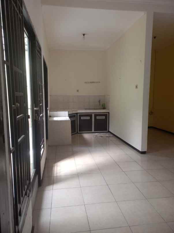 dijual rumah gunung anyar