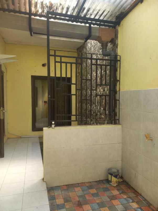 dijual rumah gunung anyar