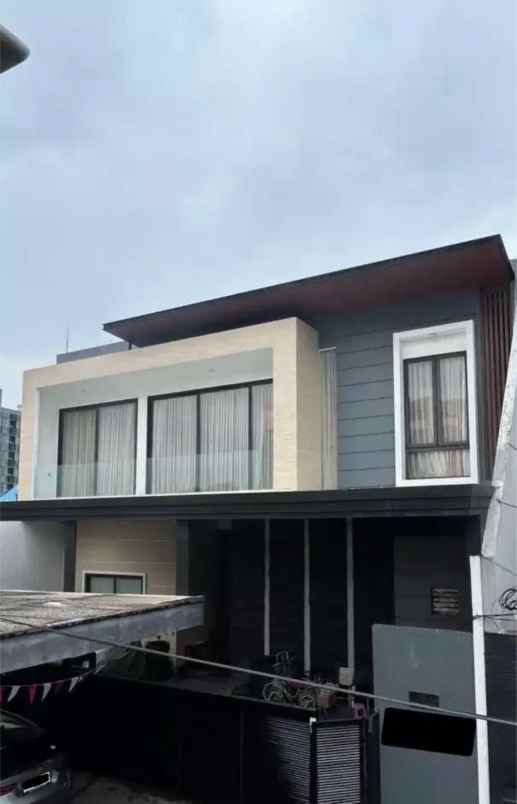 dijual rumah gunung sahari 7e sawah