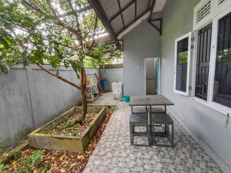 dijual rumah jalan purnama 2 gang
