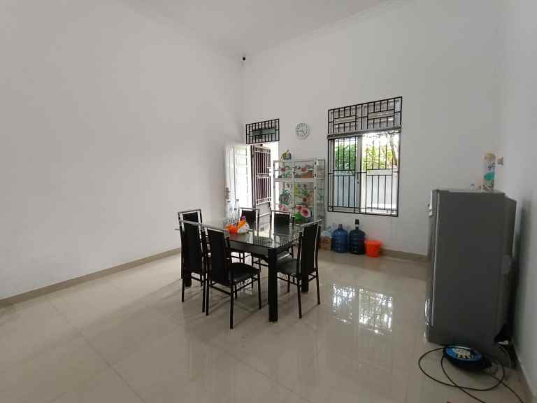 dijual rumah jalan purnama 2 gang