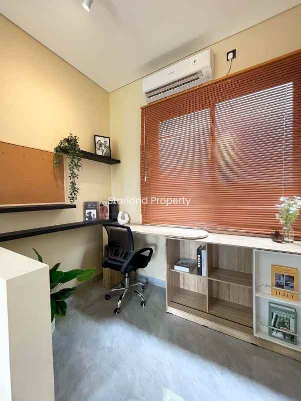 dijual rumah jalan raya ciputat tiptop