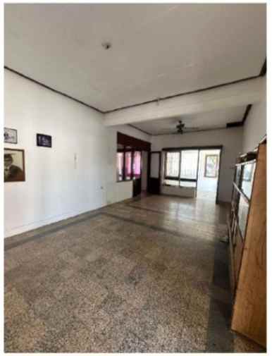 dijual rumah jalan raya darmo