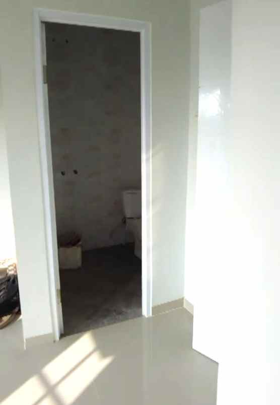 dijual rumah jalan raya hankam jatisampurna