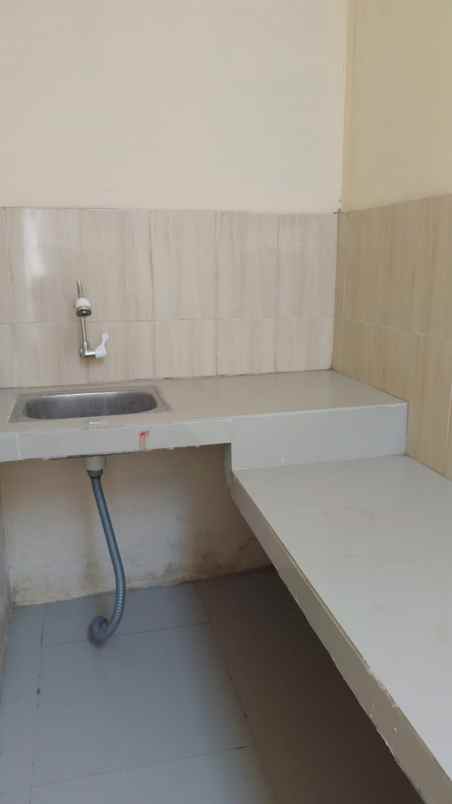 dijual rumah jalan raya pasar babelan