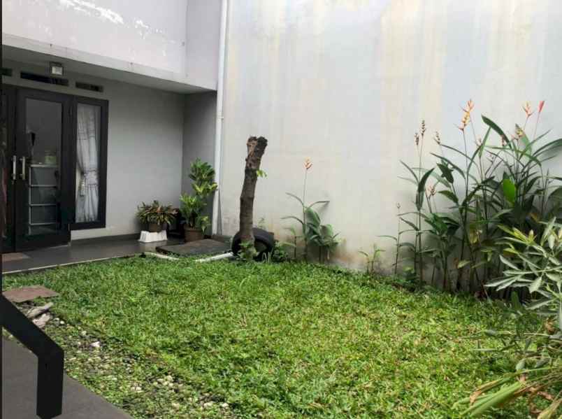 dijual rumah jalan soekarno hatta bandung
