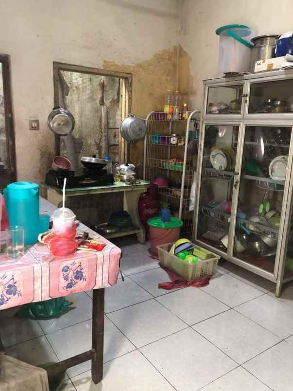dijual rumah jambangan surabaya