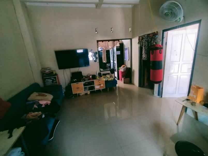 dijual rumah jambidan