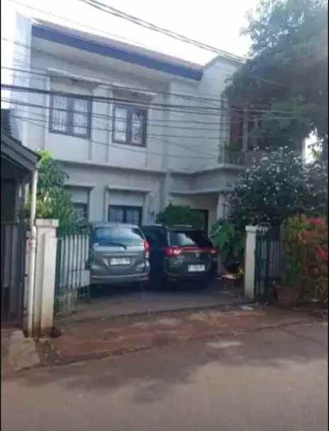 dijual rumah jatiwaringin bekasi