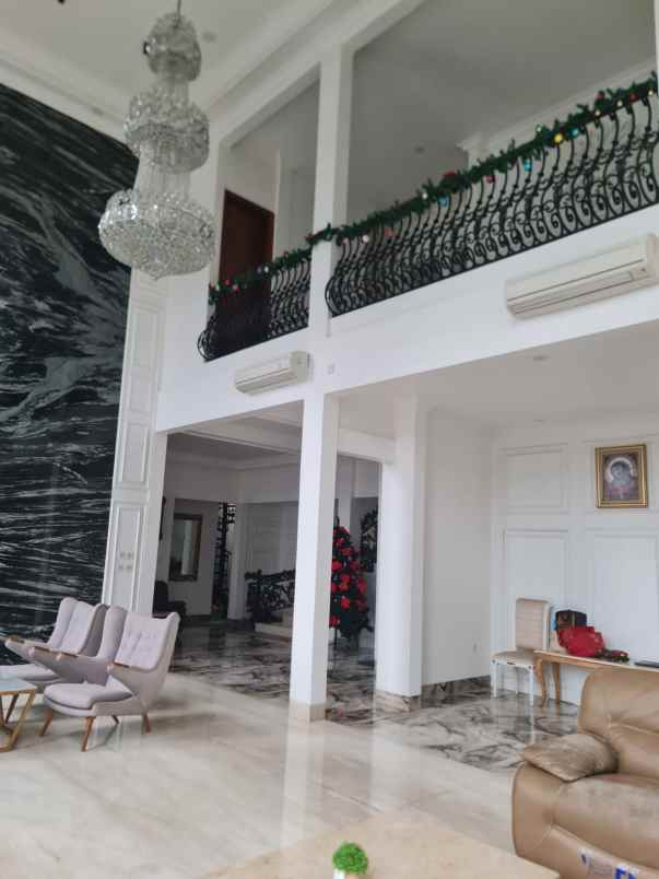 dijual rumah jatiwarna bekasi