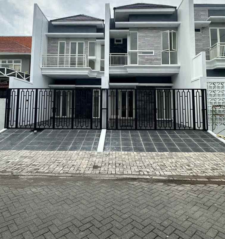 dijual rumah jemursari