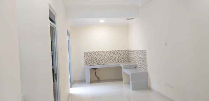 dijual rumah jl bukit cimanggu city