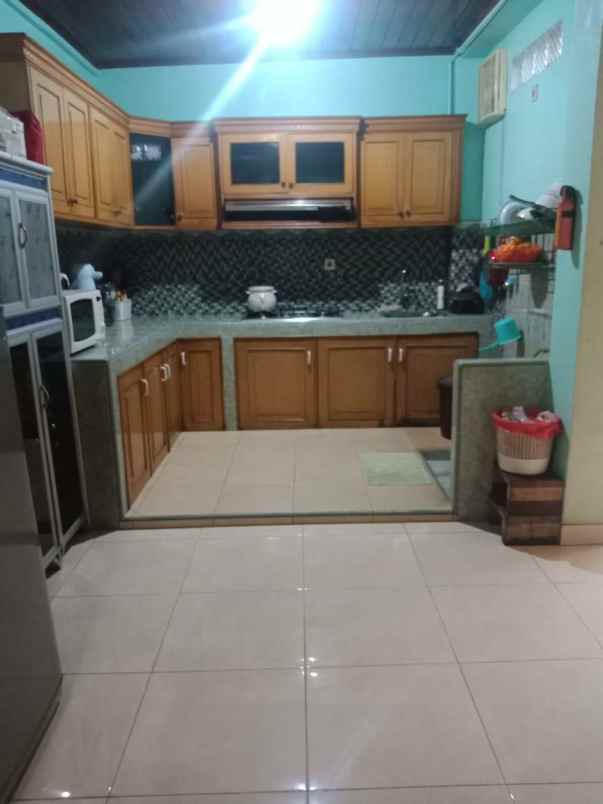 dijual rumah jl cibodas 3 no 100 rt 003