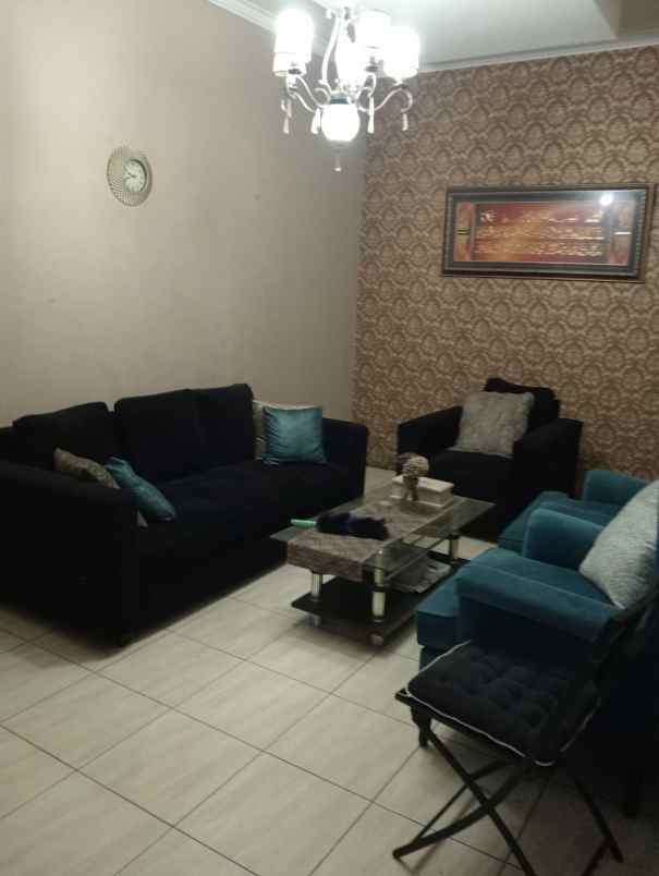 dijual rumah jl cibogo pasteur sukajadi