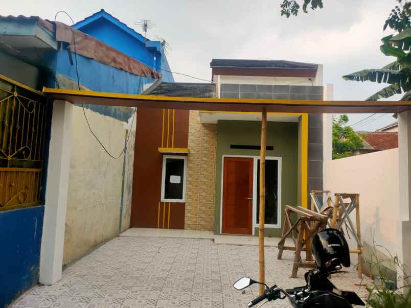 dijual rumah jl kh ahmad sya yani
