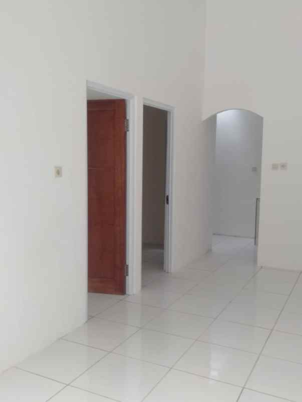 dijual rumah jl kh ahmad sya yani