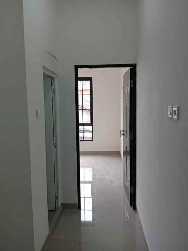 dijual rumah jl lembang 2