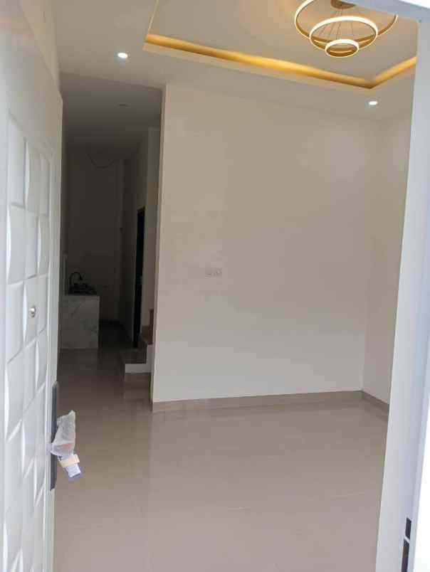 dijual rumah jl lembang 2