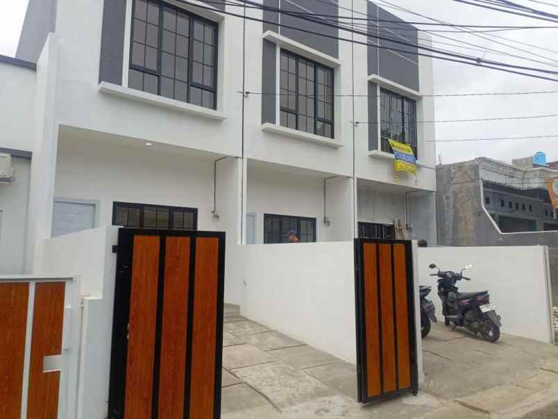 dijual rumah jl lembang 2