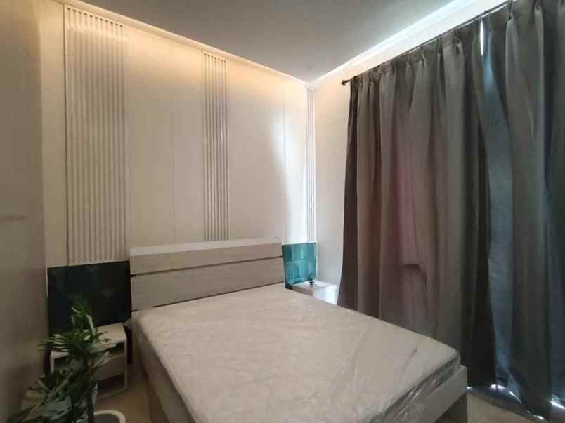 dijual rumah jl magelang