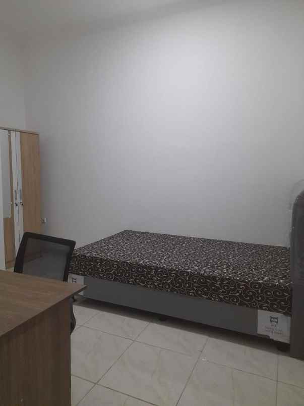dijual rumah jl matraman menteng