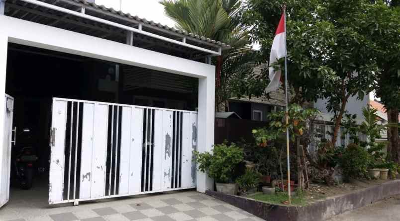 dijual rumah jl penjaringan asri