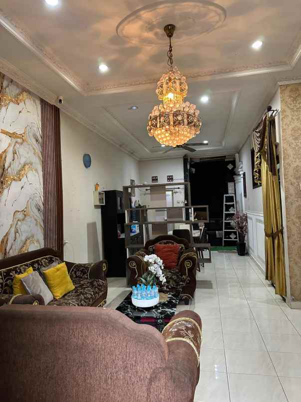 dijual rumah jl perum setu indah