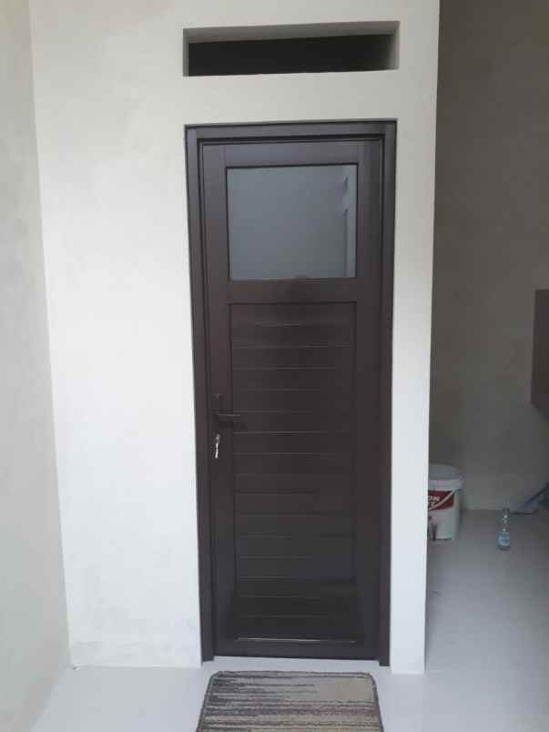 dijual rumah jl telkom kampung cibitung