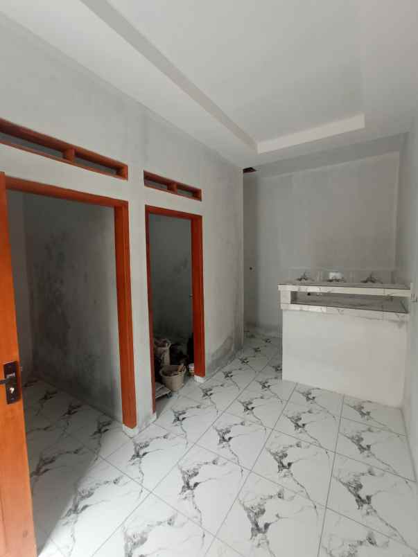 dijual rumah jln bojong tanjung