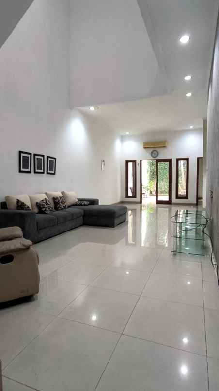 dijual rumah kalibata selatan jakarta