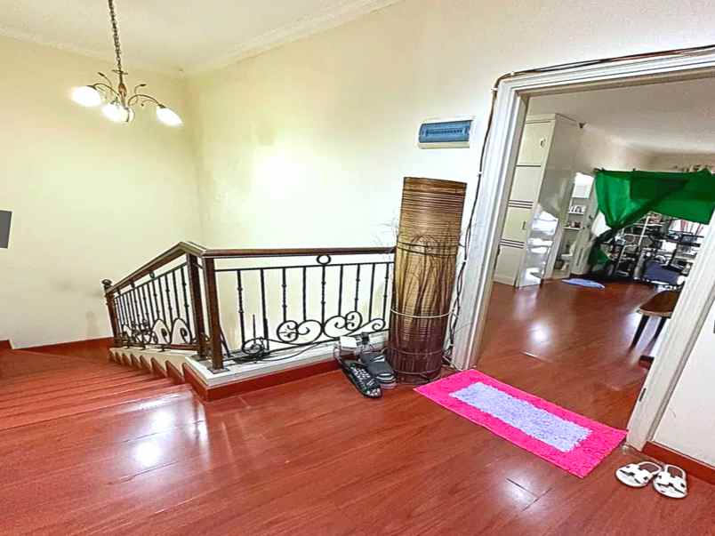 dijual rumah katamaran indah pantai