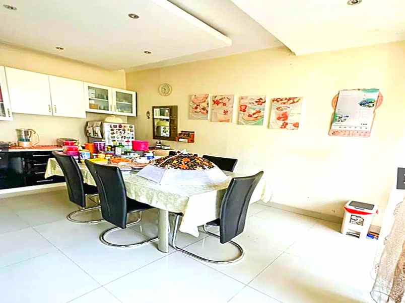 dijual rumah katamaran indah pantai