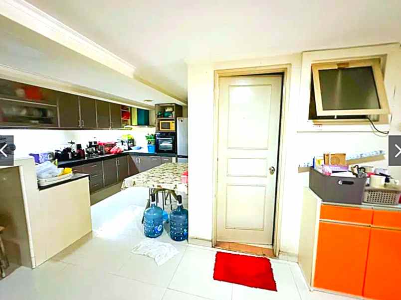 dijual rumah katamaran indah pantai