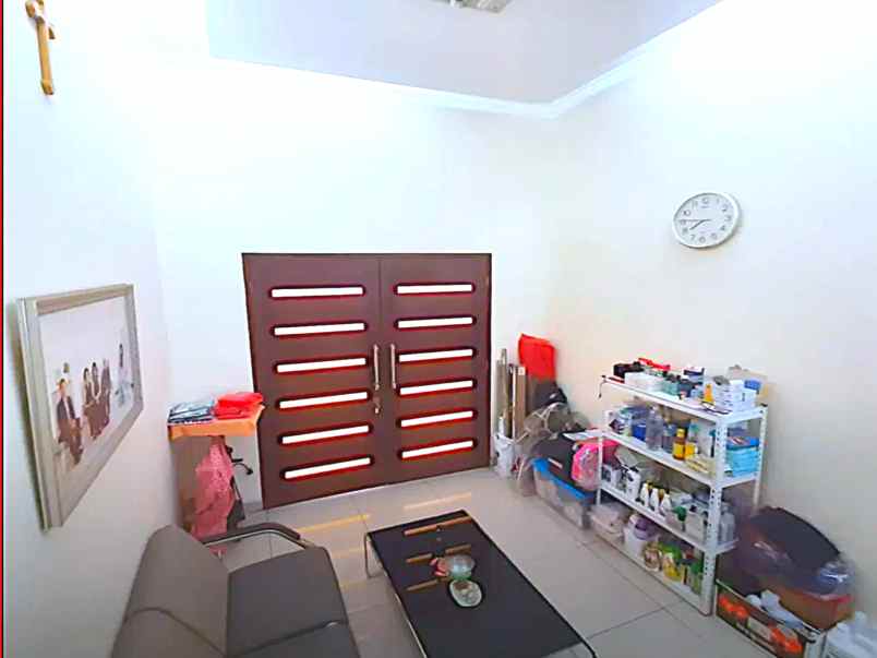 dijual rumah katamaran indah pantai