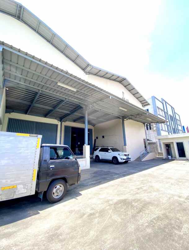 dijual rumah kawasan industri marunda