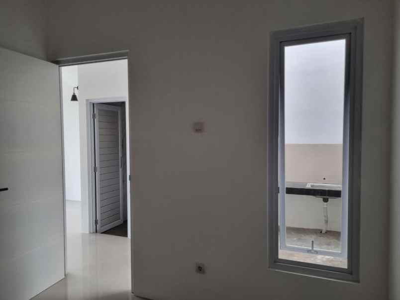 dijual rumah kec seyegan kab sleman