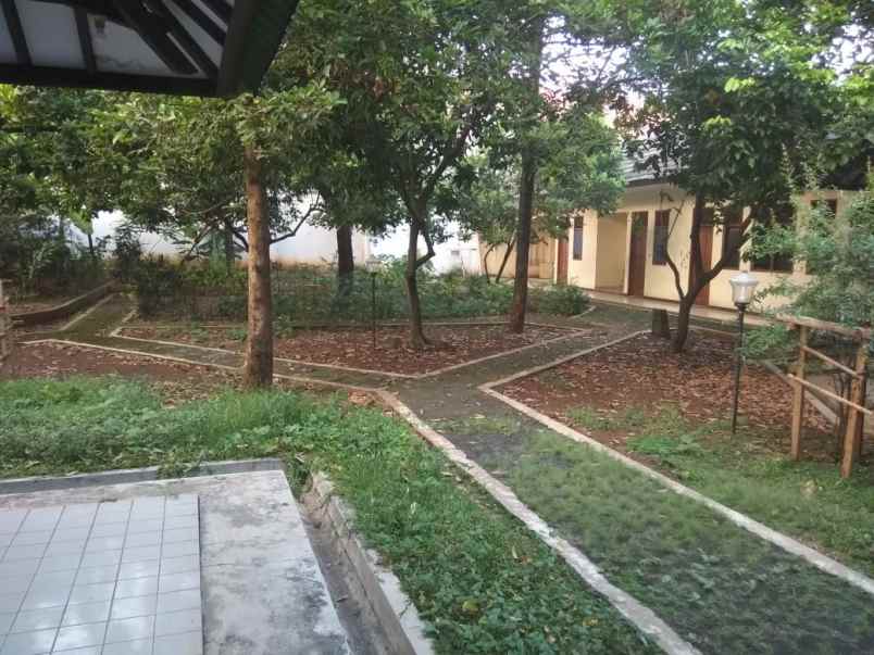dijual rumah kelapa dua