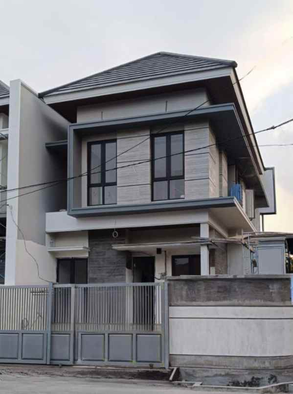 dijual rumah klampis anom 1 no 41