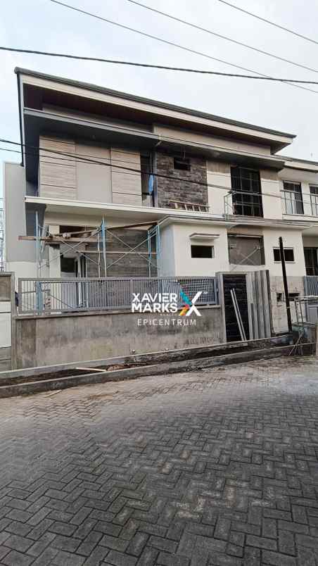 dijual rumah klampis anom wisma mukti