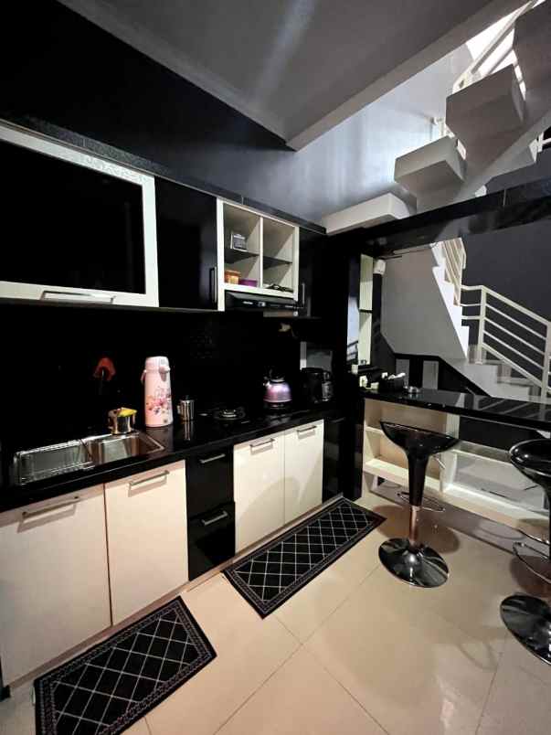 dijual rumah kolonel masturi parongpong