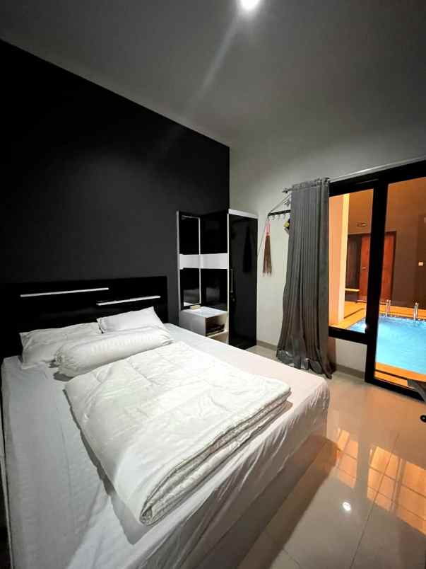 dijual rumah kolonel masturi parongpong